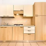 Garden House - Host Solution דירה לידו די ג'סולו