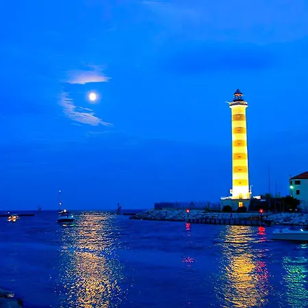 Garden House - Host Solution Daire Lido di Jesolo