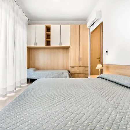 Garden House - Host Solution Daire *