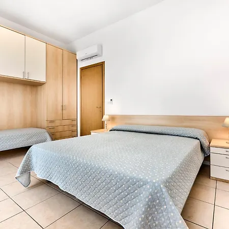 Garden House - Host Solution Daire Lido di Jesolo