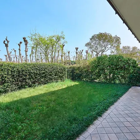 Garden House - Host Solution Daire *